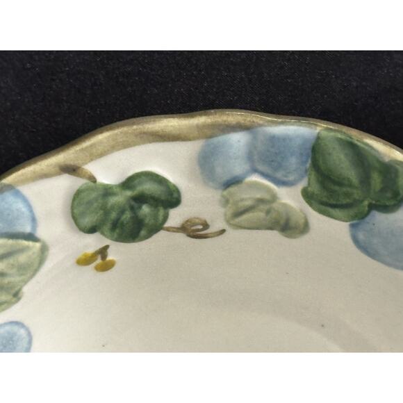 METLOX Poppy Trail Sculptured Blue Grape Cereal Bowl 6" - Picture 6 of 9